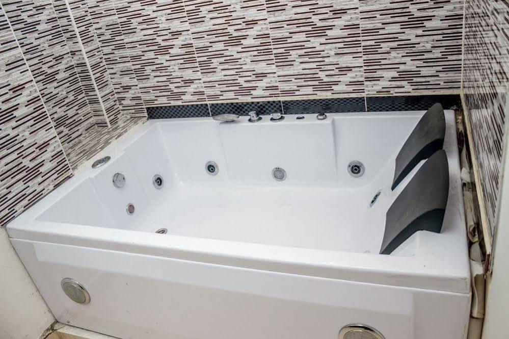 Bulerias Hotel Medellín Zewnętrze zdjęcie